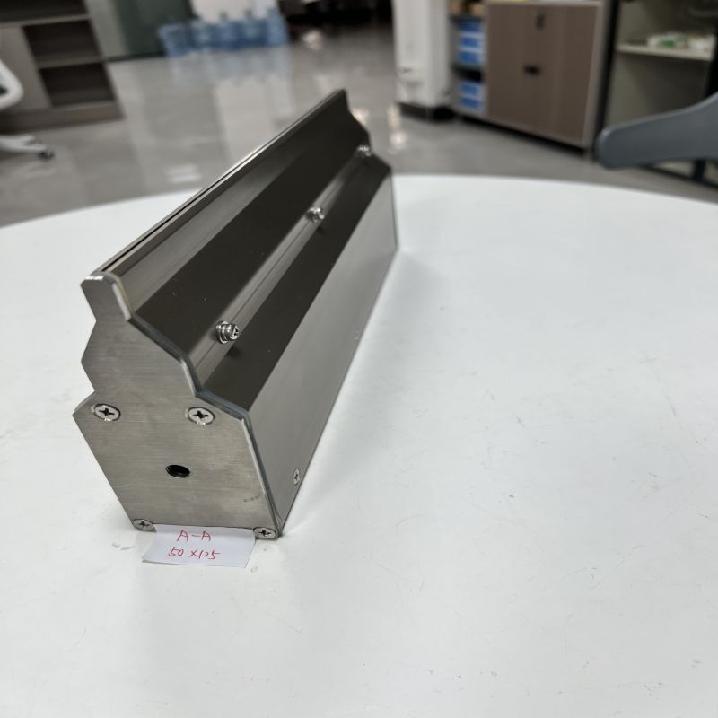 Πληκτρολογήστε A-A Strong Air Knife